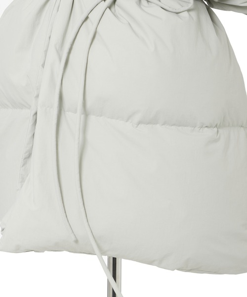 DRWCYS（ドロシーズ）の「ワイドダウンストール（ストール/ショール・レディース・ブラック/グレー・FREE）」の7枚目の写真