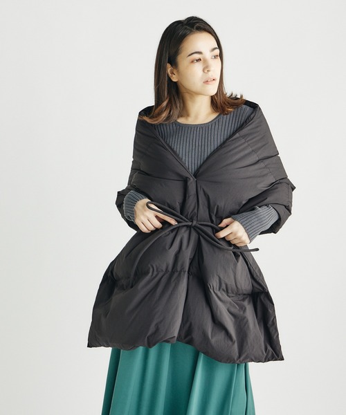 DRWCYS（ドロシーズ）の「ワイドダウンストール（ストール/ショール・レディース・ブラック/グレー・FREE）」の13枚目の写真