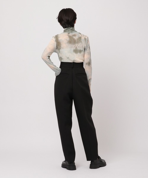 ETRE TOKYO（エトレトウキョウ）の「トリプルクロスハイウエストタック