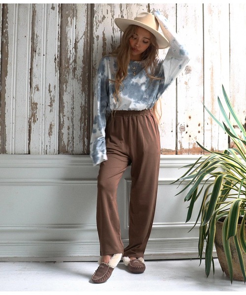 anap mimpi（アナップミンピ）の「ポンチリラックスパンツ（スラックス・レディース・ブラック/マスタード/モカ・FREE）」の7枚目の写真