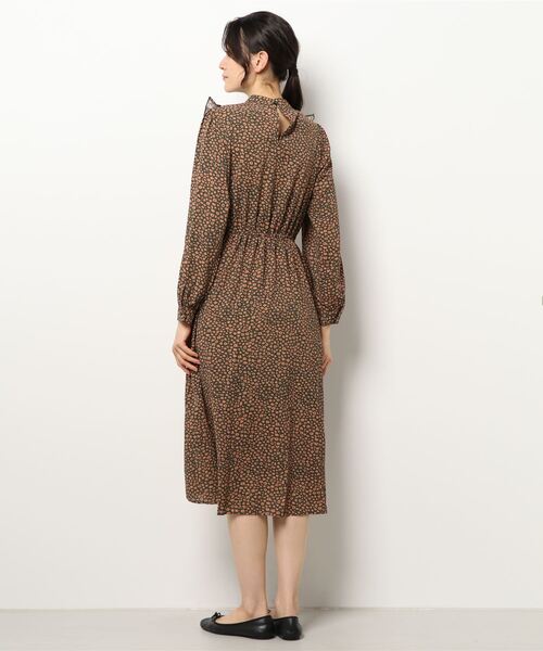 ＪＵＧＬＡＮＳ（ユグランス）の「☆ レトロな雰囲気。小花柄フリルワンピース（ワンピース・レディース・ブラック/ブラウン/モスグリーン・FREE）」の5枚目の写真