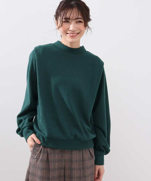 DRESKIP(ドレスキップ)の「◆ショルダータックカットソー(Tシャツ/カットソー・レディース・オフホワイト/ブラック/グリーン/サンドベージュ・02/03/04)」の4枚目の写真