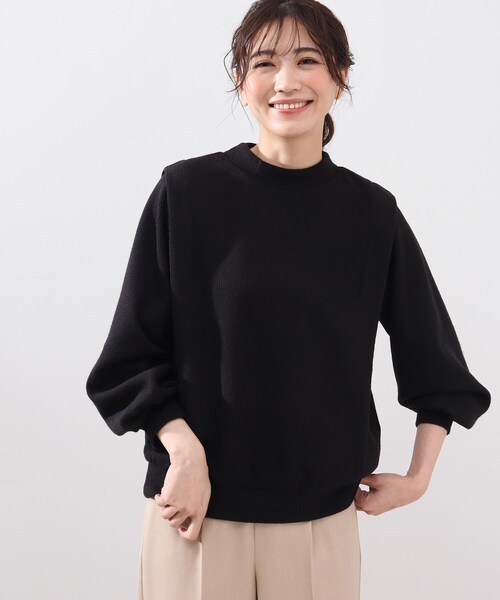 DRESKIP(ドレスキップ)の「◆ショルダータックカットソー(Tシャツ/カットソー・レディース・オフホワイト/ブラック/グリーン/サンドベージュ・02/03/04)」の3枚目の写真