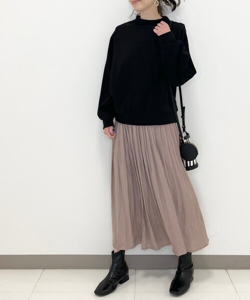 DRESKIP(ドレスキップ)の「◆ショルダータックカットソー(Tシャツ/カットソー・レディース・オフホワイト/ブラック/グリーン/サンドベージュ・02/03/04)」の9枚目の写真