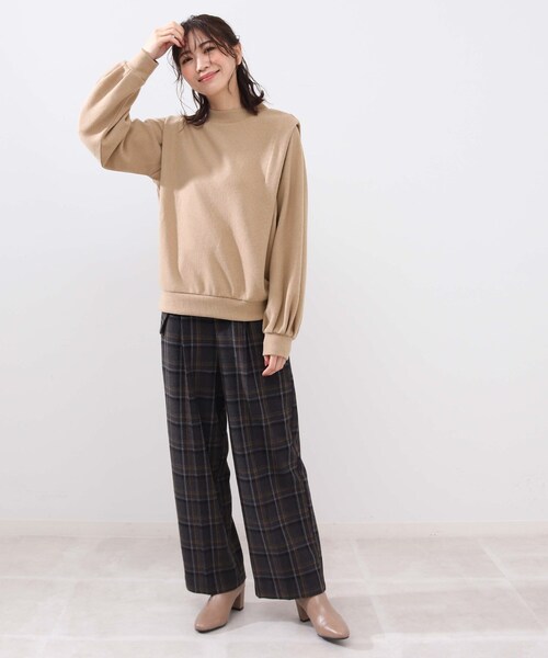 DRESKIP(ドレスキップ)の「◆ショルダータックカットソー(Tシャツ/カットソー・レディース・オフホワイト/ブラック/グリーン/サンドベージュ・02/03/04)」の19枚目の写真