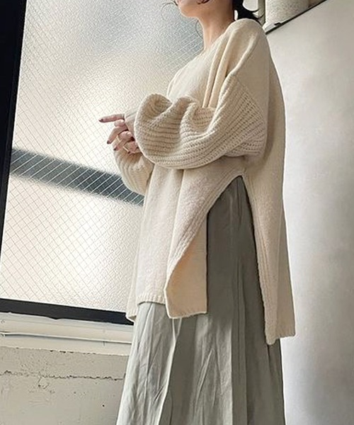 Felt-Maglietta（フェルトマリエッタ）の「もっちり柔らかサイドスリットプルオーバーニット（ニット/セーター・レディース・アイボリー・FREE）」の4枚目の写真