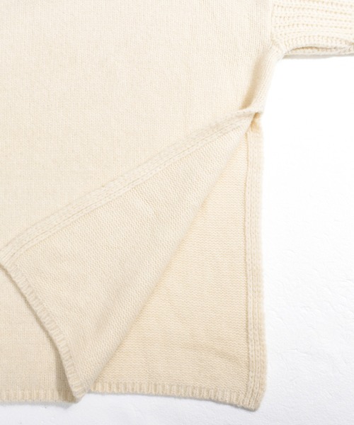 Felt-Maglietta（フェルトマリエッタ）の「もっちり柔らかサイドスリットプルオーバーニット（ニット/セーター・レディース・アイボリー・FREE）」の14枚目の写真