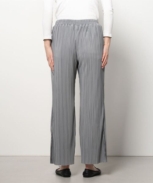 LOVELESS（ラブレス）の「マイクロプリーツ リラックスパンツ（その他パンツ・レディース・ブラック/ベージュ系その他/グレー系その他2/グリーン系その他3・36）」の16枚目の写真