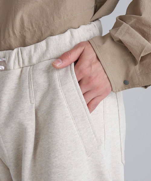 NANGA(ナンガ)の「ECO HYBRID SWEAT PANTS/エコハイブリッド スウェットパンツ(スウェットパンツ・メンズ・ブラック/ライトグレー/キャメル/ネイビー/オートミール・M/S/L/XL)」の14枚目の写真