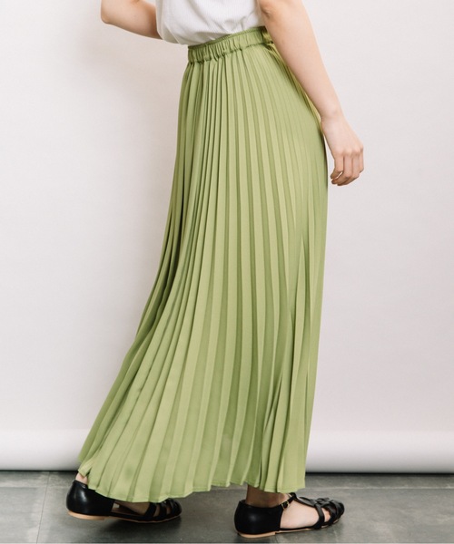 refinedworks（リファインドワークス）の「Ｐ無地manywayプリーツSK（スカート・レディース・ベージュ/ブラウン/黄緑系・FREE）」の3枚目の写真