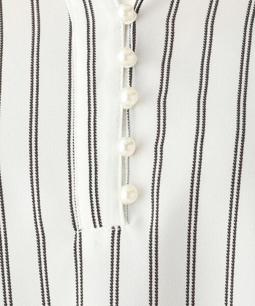 index(インデックス)の「◆ジョーゼットスキッパーパール調ボタンブラウス【WEB限定サイズ】(シャツ/ブラウス・レディース・ホワイト系その他3/ネイビー/ライトグレー・36/42/40/38)」の7枚目の写真