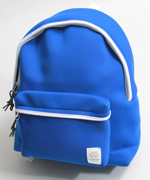 WEGO(ウィゴー)の「WEGO/ダイバーデイパック(バックパック/リュック・メンズ・ホワイト/ブラック/ブルー・FREE)」の6枚目の写真