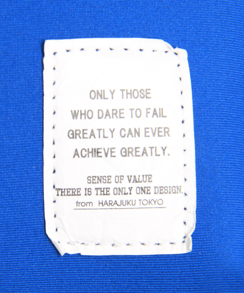 WEGO(ウィゴー)の「WEGO/ダイバーデイパック(バックパック/リュック・メンズ・ホワイト/ブラック/ブルー・FREE)」の11枚目の写真