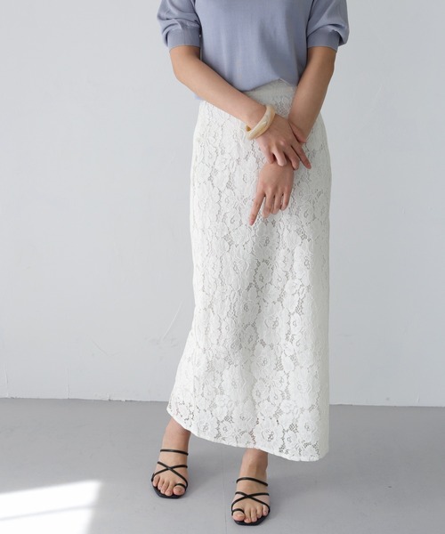 HER CLOSET（ハークローゼット）の「【twenty three】ケミカルレースナロータイトスカート（スカート・レディース・オフホワイト/ブルー/ピンクベージュ・FREE）」の4枚目の写真