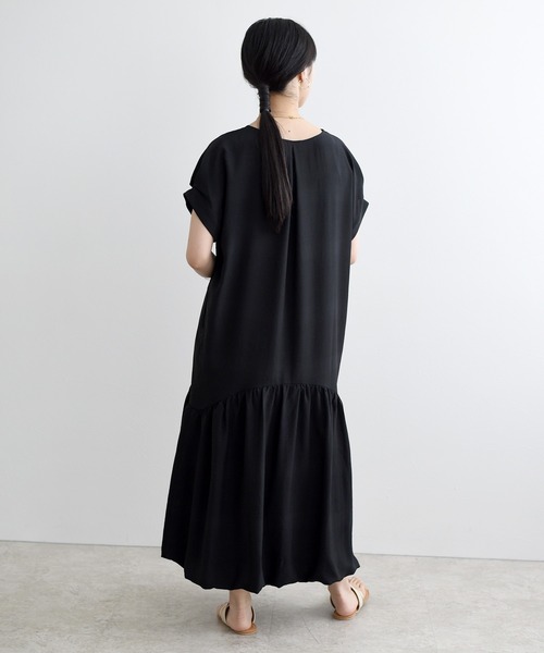 LHELBIE(レルビエ)の「リネンライクバルーンワンピース(ワンピース・レディース・ブラック/ベージュ/グリーン・M)」の11枚目の写真