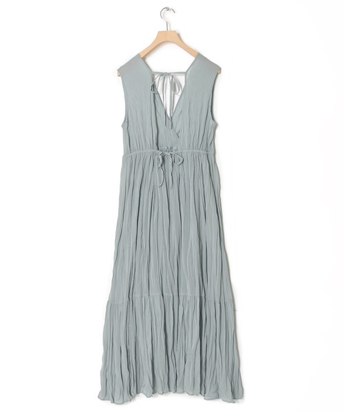 w closet(ダブルクローゼット)の「しわ加工カシュクールティアードワンピース(ワンピース・レディース・サックスブルー/スミクロ/キナリ・FREE)」の10枚目の写真
