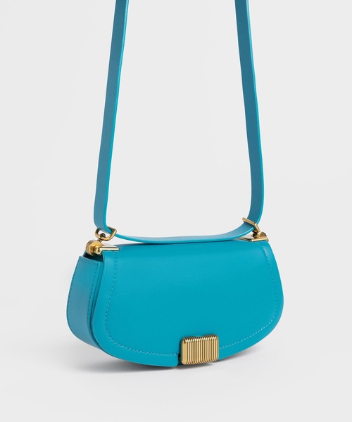 CHARLES & KEITH(チャールズ & キース)の「ソネット ツートーンチェーンハンドルショルダーバッグ / Sonnet Two-Tone Chain Handle Shoulder Bag(ショルダーバッグ・レディース・フューシャピンク/チョコ/ライム/ブルー系その他5/ブラック・S)」の20枚目の写真