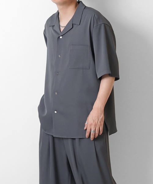 Confirm(コンファーム)の「イージーケア ビッグシルエット リラックスオープンカラー半袖シャツ【Confirm】(シャツ/ブラウス・メンズ・イエロー/チャコールグレー/ナチュラル/ブルー/グリーン/ブラック/ライトグレー/グレイッシュベージュ/ブルーグリーン/ブラック系その他/ホワイト/コーラル/ミント/ベージュ/サックスブルー・L/M)」の19枚目の写真