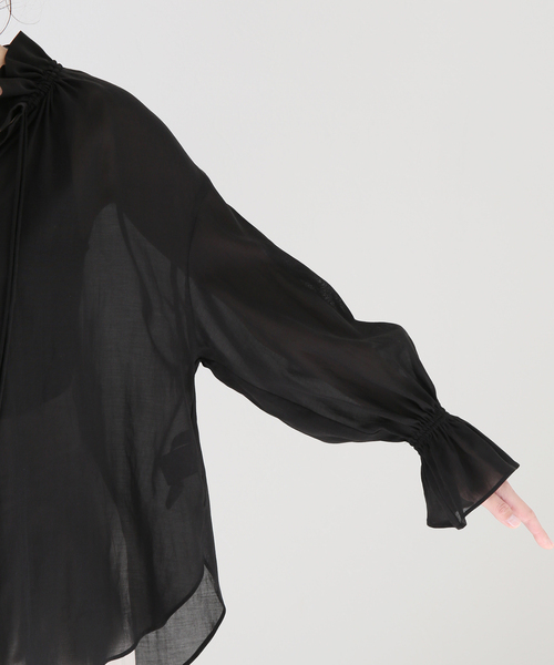 Noble(ノーブル)の「《追加》2WAYストリングスラッフルLSブラウス 2(シャツ/ブラウス・レディース・ブラック/ホワイト系その他/ピンク系その他・FREE)」の19枚目の写真