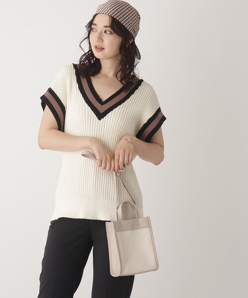 OPAQUE.CLIP(オペークドットクリップ)の「◆スクエアパイピングミニショルダーバッグ(ショルダーバッグ・レディース・ライトベージュ/オフホワイト/ブラック系・00)」の17枚目の写真