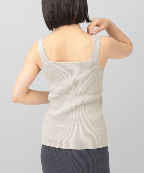 e/rm（イーアールエム）の「【e/rm】セットアップ対応/14Gスクエアリブニットタンク 156839（タンクトップ・レディース・ブラック/ライトベージュ/ブルー系その他6・FREE）」の6枚目の写真
