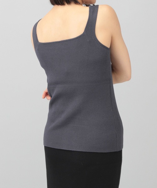 e/rm（イーアールエム）の「【e/rm】セットアップ対応/14Gスクエアリブニットタンク 156839（タンクトップ・レディース・ブラック/ライトベージュ/ブルー系その他6・FREE）」の9枚目の写真