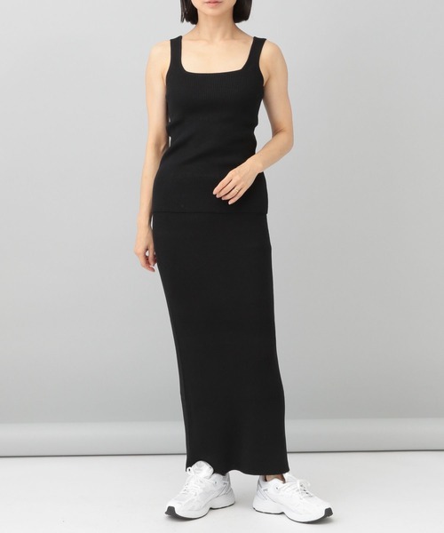 e/rm（イーアールエム）の「【e/rm】セットアップ対応/14Gスクエアリブニットタンク 156839（タンクトップ・レディース・ブラック/ライトベージュ/ブルー系その他6・FREE）」の10枚目の写真