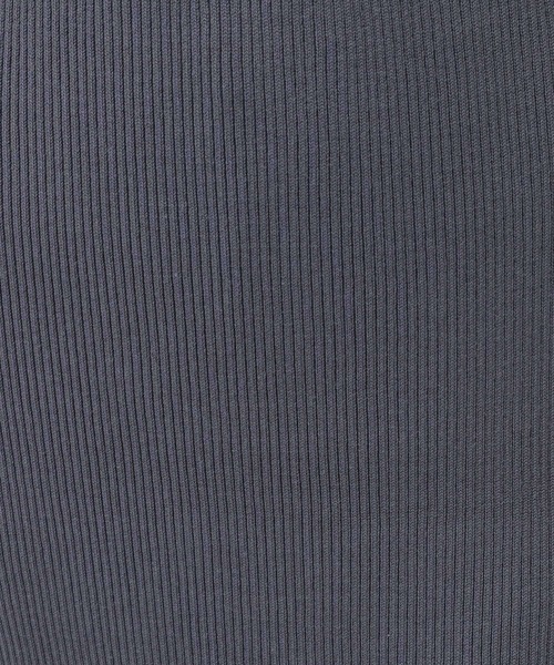 e/rm（イーアールエム）の「【e/rm】セットアップ対応/14Gスクエアリブニットタンク 156839（タンクトップ・レディース・ブラック/ライトベージュ/ブルー系その他6・FREE）」の19枚目の写真