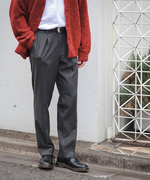 BEAMS（ビームス）の「BEAMS / 2プリーツ テーパード スラックス（スラックス・メンズ・チャコールグレー/ブラック/ブラウン・S/M/L/XL）」の8枚目の写真