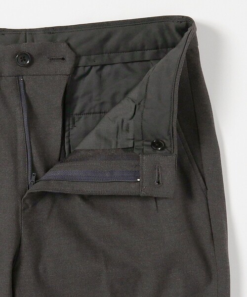 BEAMS（ビームス）の「BEAMS / 2プリーツ テーパード スラックス（スラックス・メンズ・チャコールグレー/ブラック/ブラウン・S/M/L/XL）」の12枚目の写真