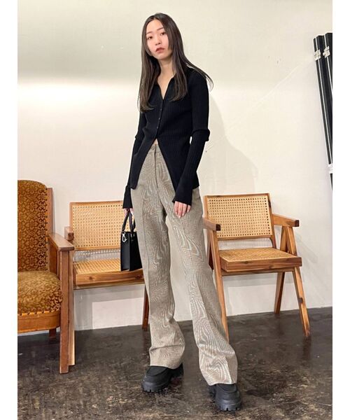 EMODA（エモダ）の「オープンカラーフィットニット（カーディガン/ボレロ・レディース・ブラック/イエロー/ブルー/その他・FREE）」の15枚目の写真