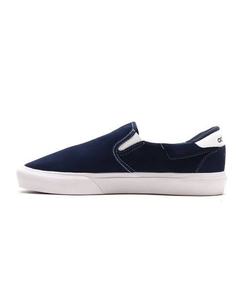 adidas(アディダス)の「adidas COURT RALLYE SLIP / アディダス コート ラリー スリップ(スリッポン・メンズ・ホワイト・25.5cm/27.0cm/28.5cm/25.0cm/23.5cm/30.0cm/26.5cm/26.0cm/28.0cm/24.5cm/24.0cm/29.0cm/27.5cm/23.0cm)」の5枚目の写真