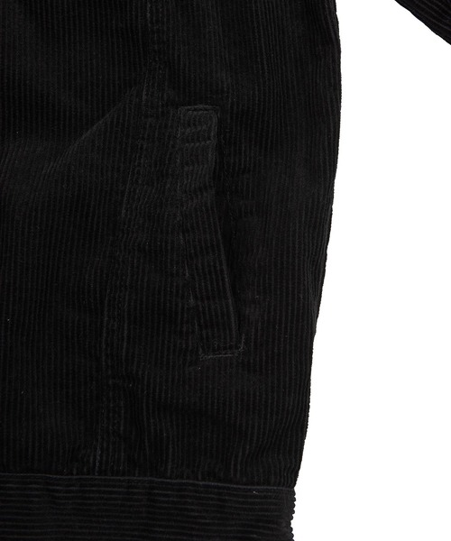 PUNYUS（プニュズ）の「コーデュロイオーバージャケット（カバーオール・レディース・グリーン/ブルー/ブラック・2/3/4）」の12枚目の写真