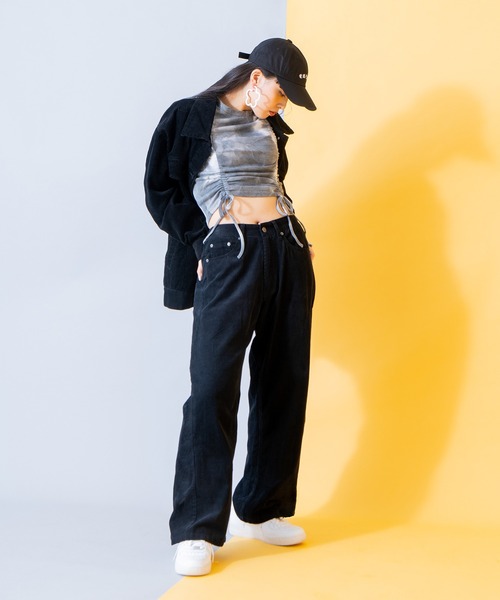 PUNYUS（プニュズ）の「コーデュロイオーバージャケット（カバーオール・レディース・グリーン/ブルー/ブラック・2/3/4）」の6枚目の写真