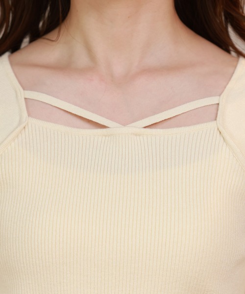 ASTORIA ODIER(アストリアオディール)の「袖口パールネッククロスリブニット(ニット/セーター・レディース・ブラック/ホワイト/ピンク/ブラウン/ダークブルー・MEDIUM)」の9枚目の写真