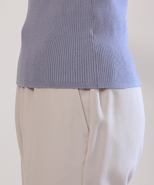 ASTORIA ODIER(アストリアオディール)の「袖口パールネッククロスリブニット(ニット/セーター・レディース・ブラック/ホワイト/ピンク/ブラウン/ダークブルー・MEDIUM)」の18枚目の写真