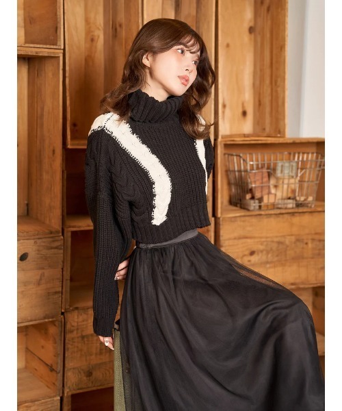 Darich（ダーリッチ）の「チャンキーケーブルニットトップス（ニット/セーター・レディース・ホワイト/サックスブルー/ブラック・FREE）」の15枚目の写真