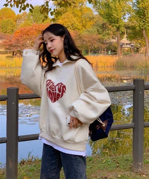 SONA(ソナ)の「SONYUNARA ハートレタリングハーフジップアップ起毛トレーナー(スウェット・レディース・オートミール/ブラック・FREE)」の12枚目の写真