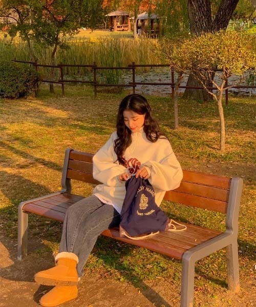 SONA(ソナ)の「SONYUNARA ハートレタリングハーフジップアップ起毛トレーナー(スウェット・レディース・オートミール/ブラック・FREE)」の20枚目の写真