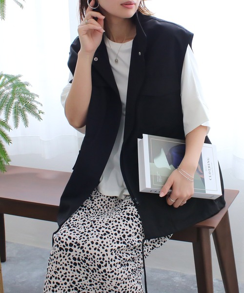 Social GIRL（ソーシャルガール）の「スタンドカラーポケットフィシングベスト（ベスト・レディース・ブラック/アイボリー/カーキ・M）」の10枚目の写真