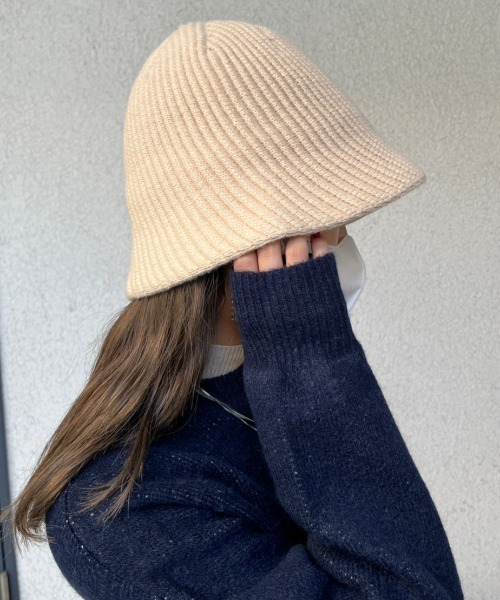 nemne store（ネンネストア）の「【nemne】ニットバケットハット（ハット・レディース・オフホワイト/ブラック/ベージュ・フリー）」の8枚目の写真