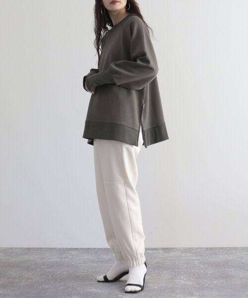 fredy emue（フレディエミュ）の「ポンチサイドジッププルオーバー（Tシャツ/カットソー・レディース・カーキ/アイボリー/チャコールグレー/ラベンダー・38）」の19枚目の写真