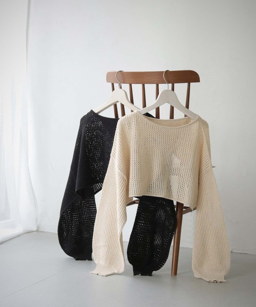 cheriella（シェリエラ）の「【cheriella】WEB限定透かし編みショートニットプルオーバー 新色追加（ニット/セーター・レディース・ブラック/アイボリー/パープル/ブルー・M）」の9枚目の写真