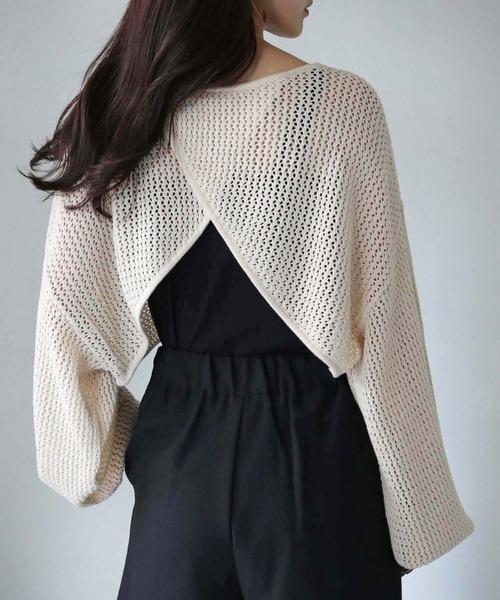 cheriella（シェリエラ）の「【cheriella】WEB限定透かし編みショートニットプルオーバー 新色追加（ニット/セーター・レディース・ブラック/アイボリー/パープル/ブルー・M）」の5枚目の写真