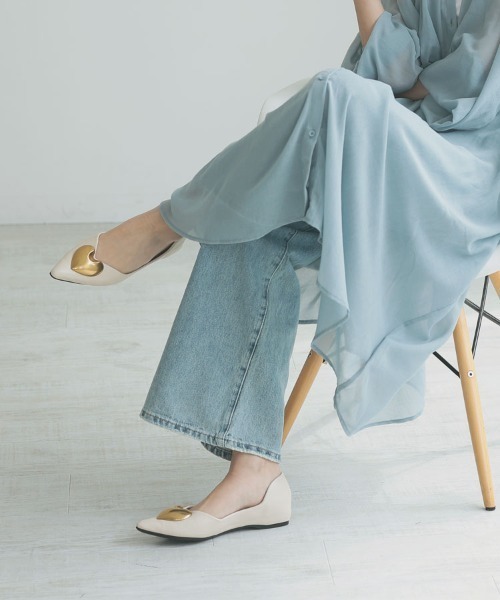 DONOBAN（ドノバン）の「ハートフラットパンプス（パンプス・レディース・ブラック/アイボリー/グレー/シルバー・35/37/39/36/38）」の6枚目の写真