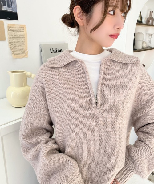 moment+（モーメントプラス）の「メランジ衿付ハーフジップニットプル