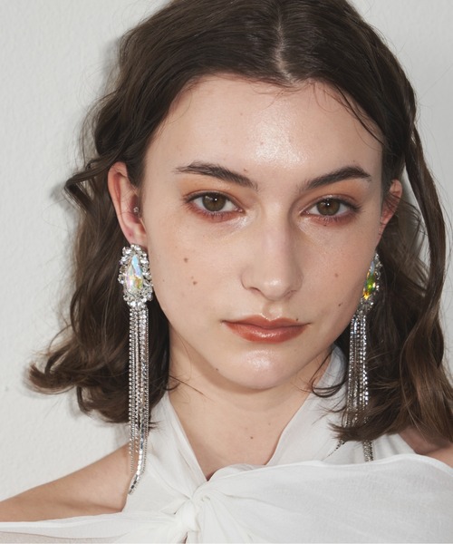 LA BELLE ETUDE（ラベルエチュード）の「BIGストーン×ラインストーンデザインピアス（ピアス（両耳用）・レディース・その他・FREE）」の8枚目の写真