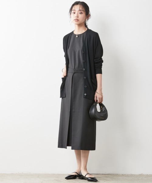 CHIC STYLE（シックスタイル）の「＜大きいサイズ＞ハイツイストレーヨン綿シンプルニットカーディガン シックスタイル（カーディガン/ボレロ・レディース・ブラック・L/LL/3L/4L/5L）」の13枚目の写真