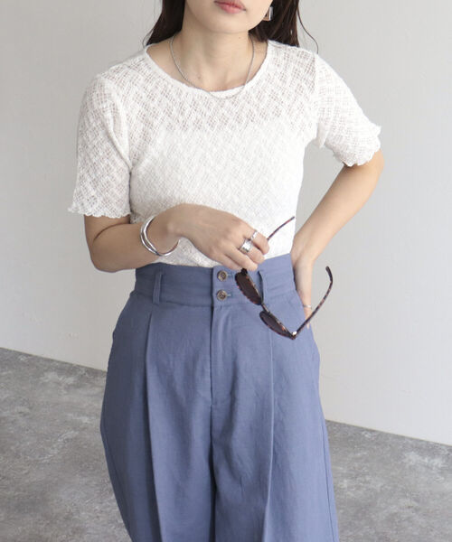 fredy emue(フレディエミュ)の「カットレース半袖プルオーバ(Tシャツ/カットソー・レディース・オフホワイト/アイボリー/ブラック・38)」の8枚目の写真