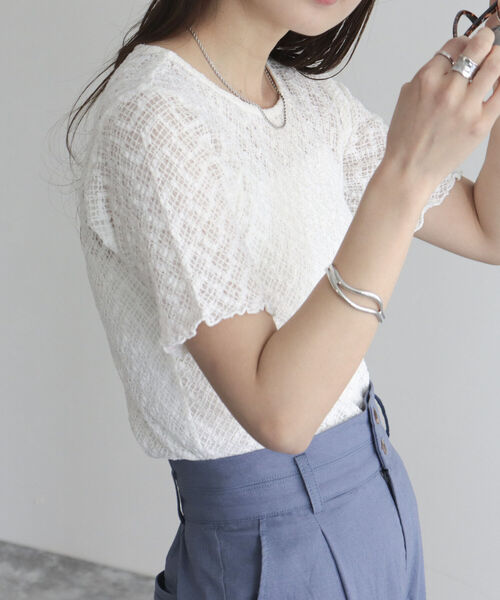 fredy emue(フレディエミュ)の「カットレース半袖プルオーバ(Tシャツ/カットソー・レディース・オフホワイト/アイボリー/ブラック・38)」の11枚目の写真